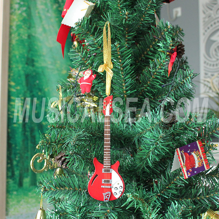 Miniature electric guitar christmas tree orna